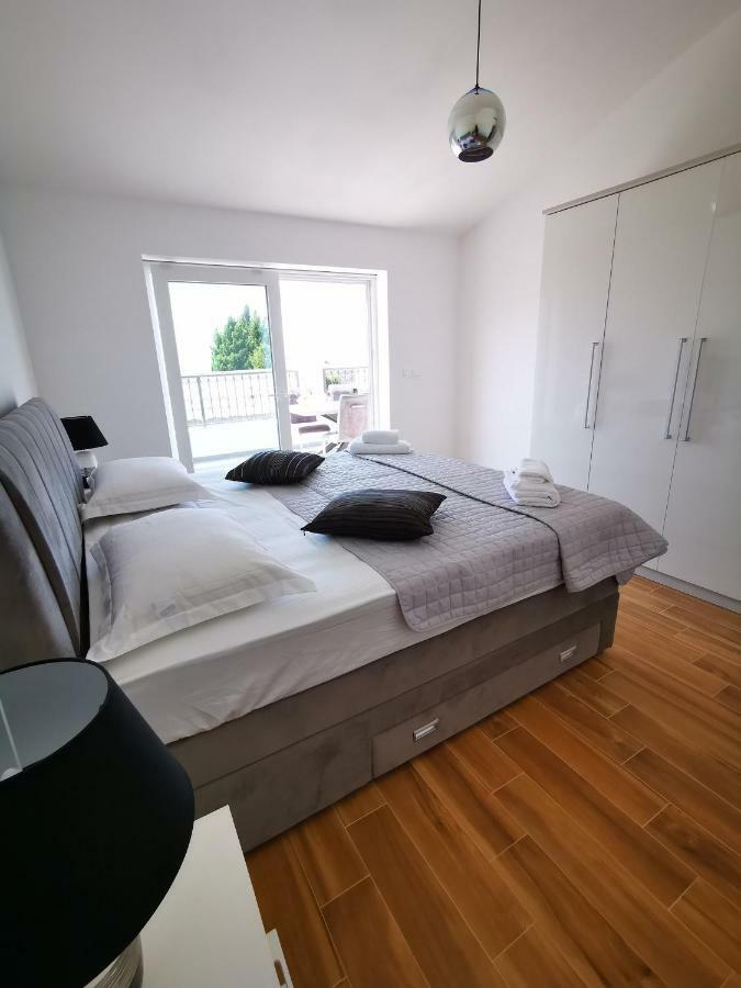 New Apartments 9 Minutes From Split Airport Kaštela المظهر الخارجي الصورة