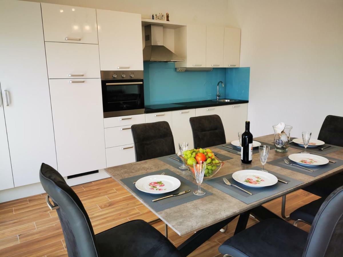 New Apartments 9 Minutes From Split Airport Kaštela المظهر الخارجي الصورة