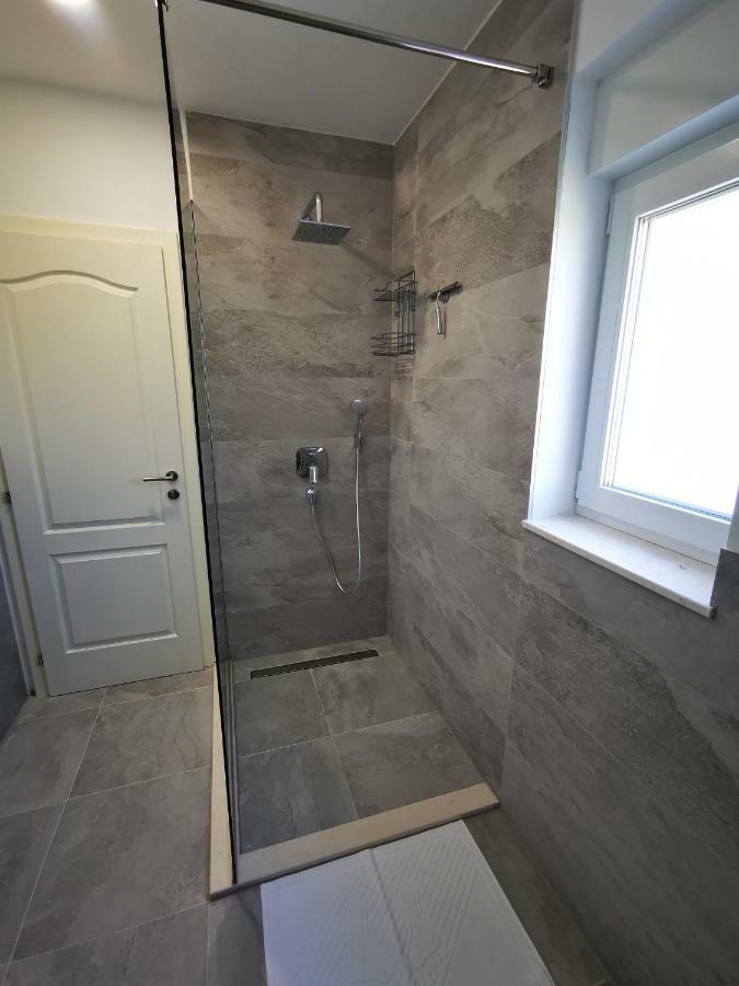 New Apartments 9 Minutes From Split Airport Kaštela المظهر الخارجي الصورة